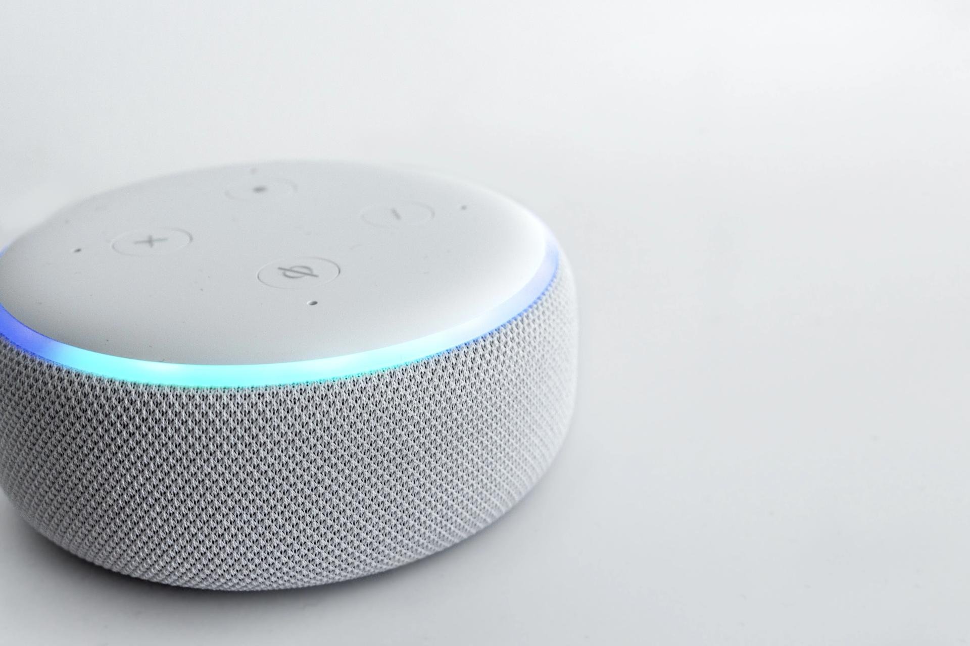 Warum leuchtet Alexa blau?